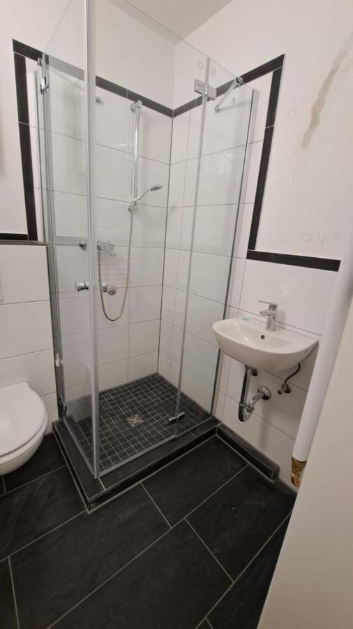 Wohnung Am Krankenhaus, Ruhr, Wasserbhf. Mülheim an der Ruhr Esterno foto