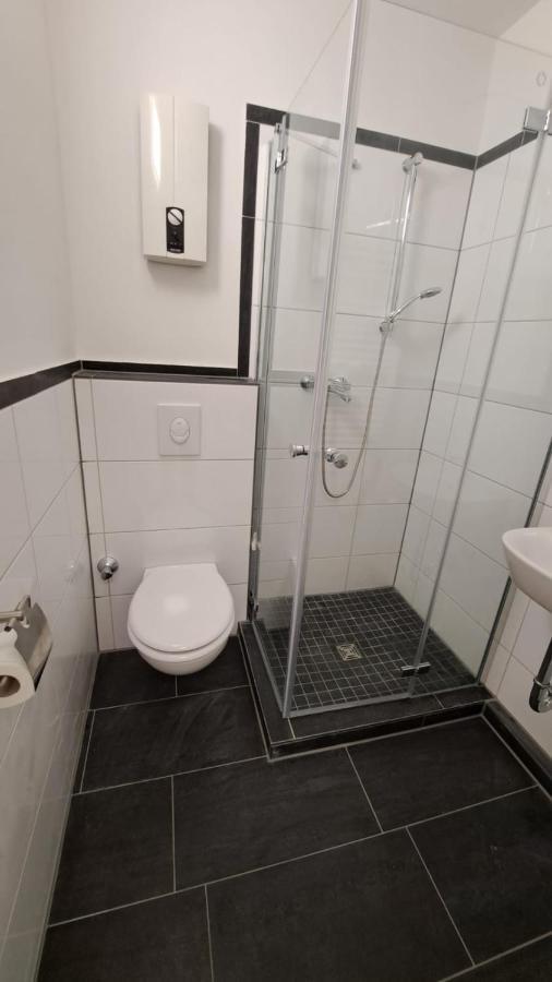 Wohnung Am Krankenhaus, Ruhr, Wasserbhf. Mülheim an der Ruhr Esterno foto